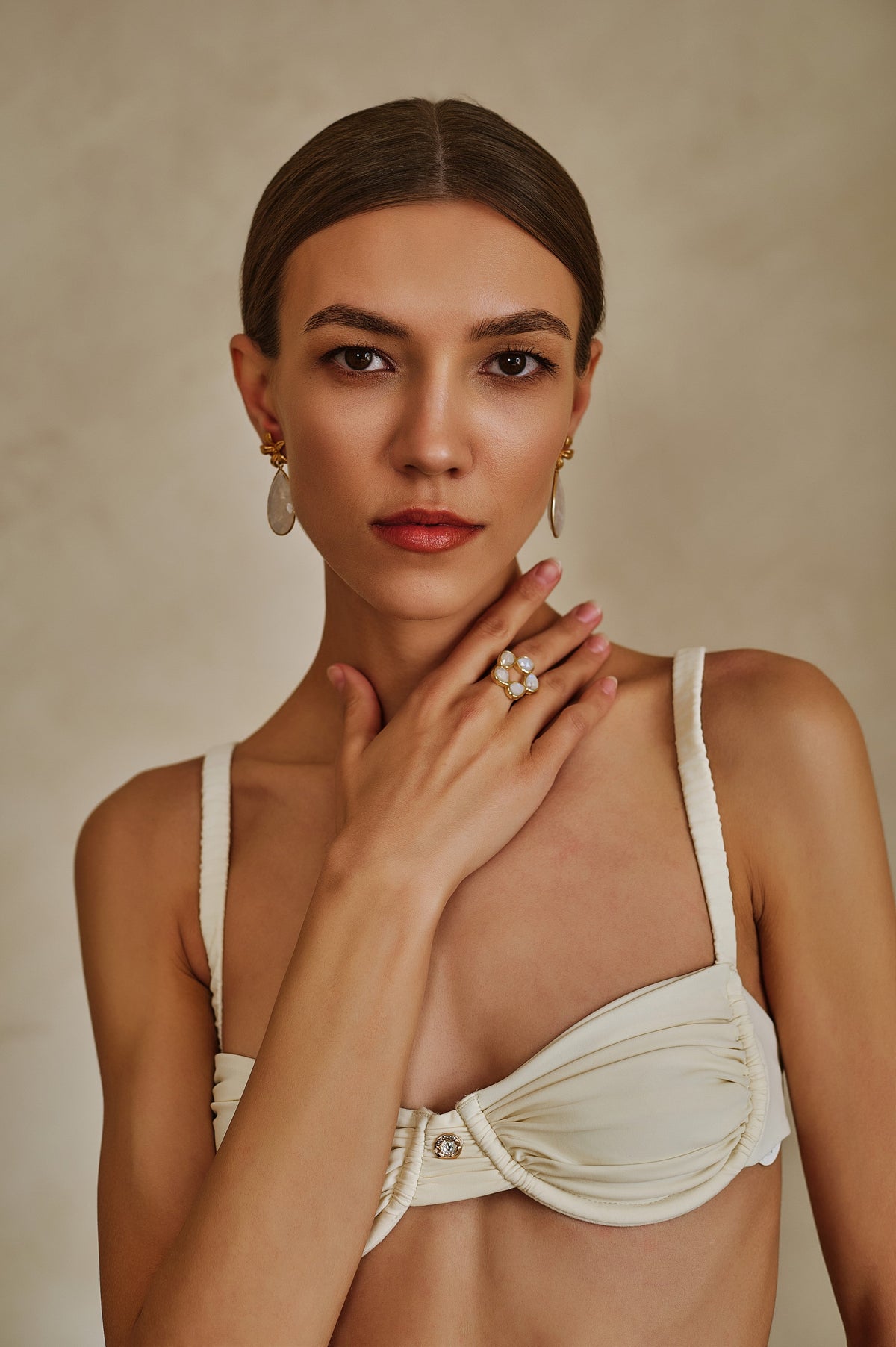 Sola Moonstone Ring