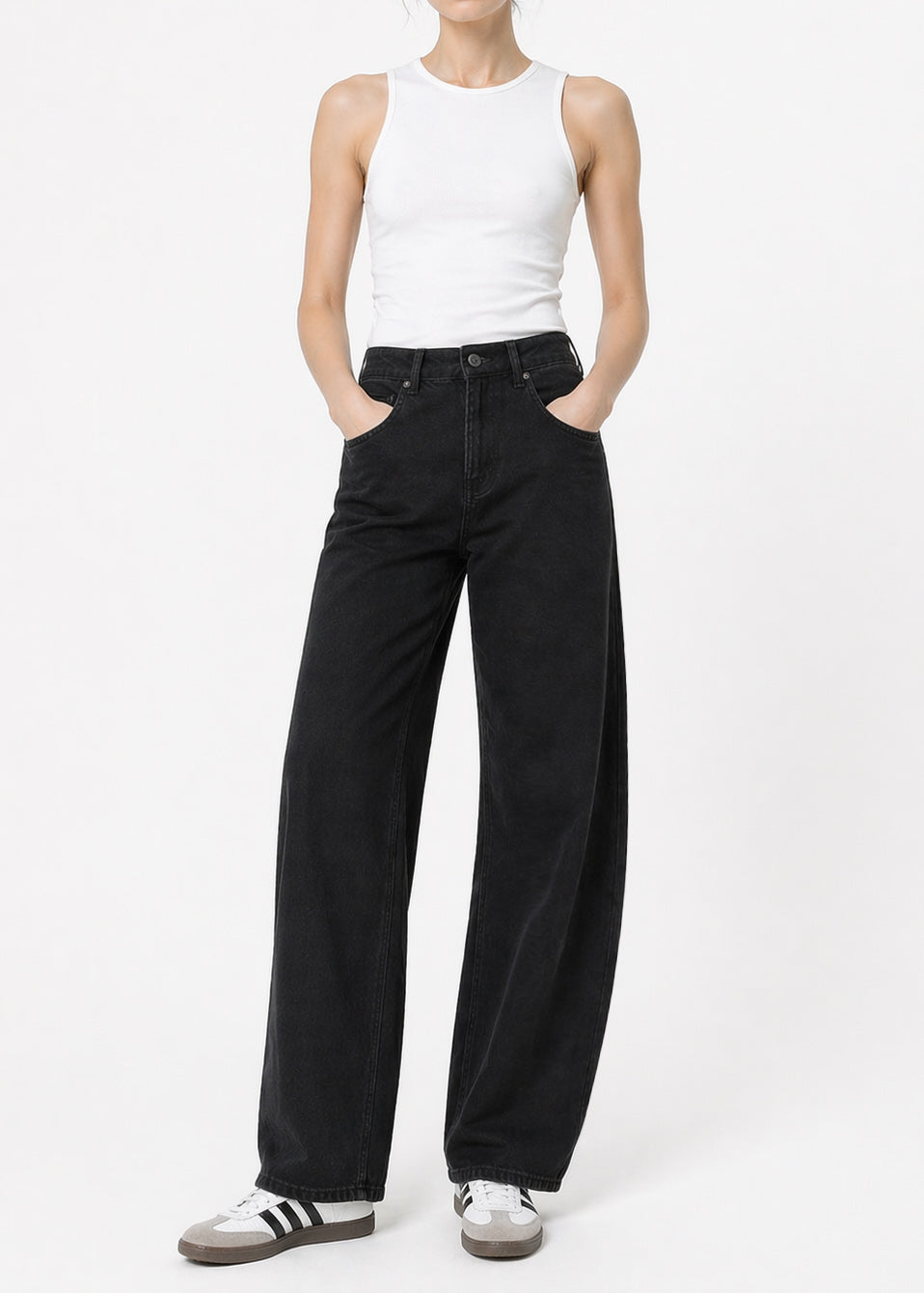 Kallie Relaxed Curve