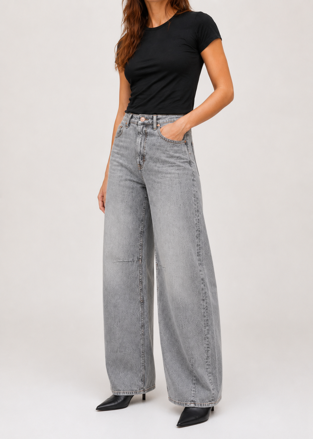 Kallie Relaxed Curve