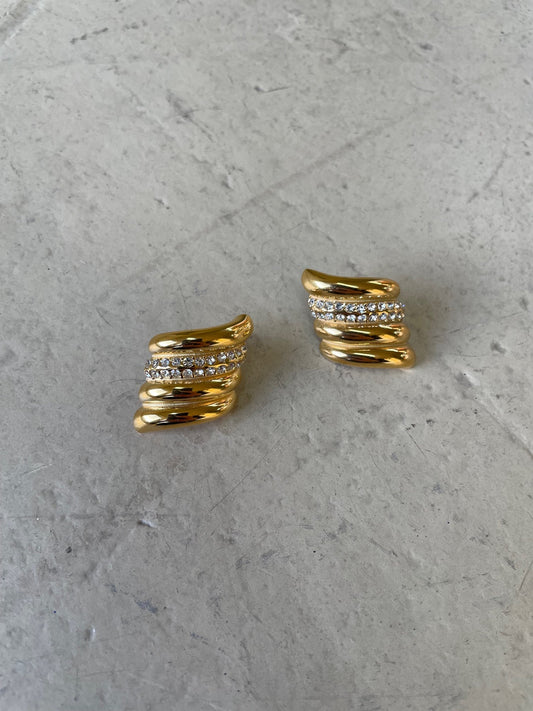 🎁 Ripple Hoop Earrings (100% off)