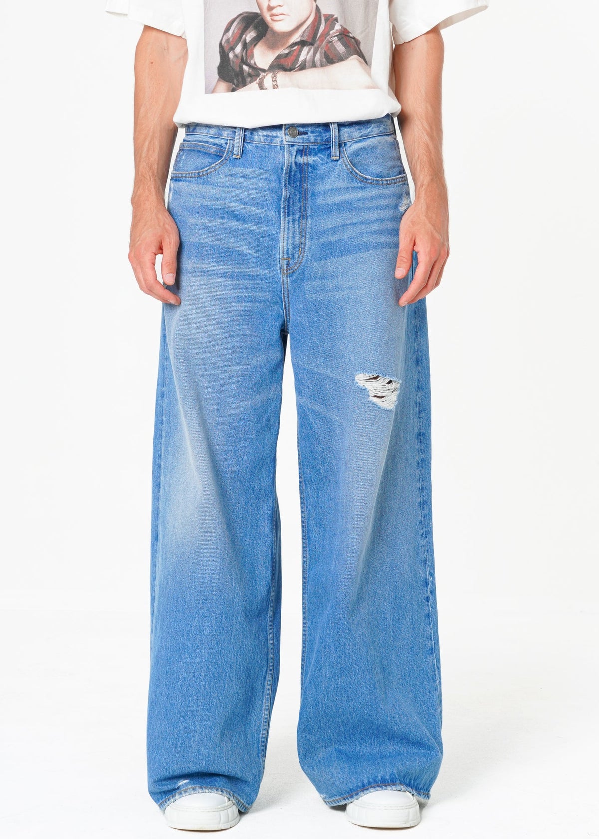 Men's Wide Leg Jeans