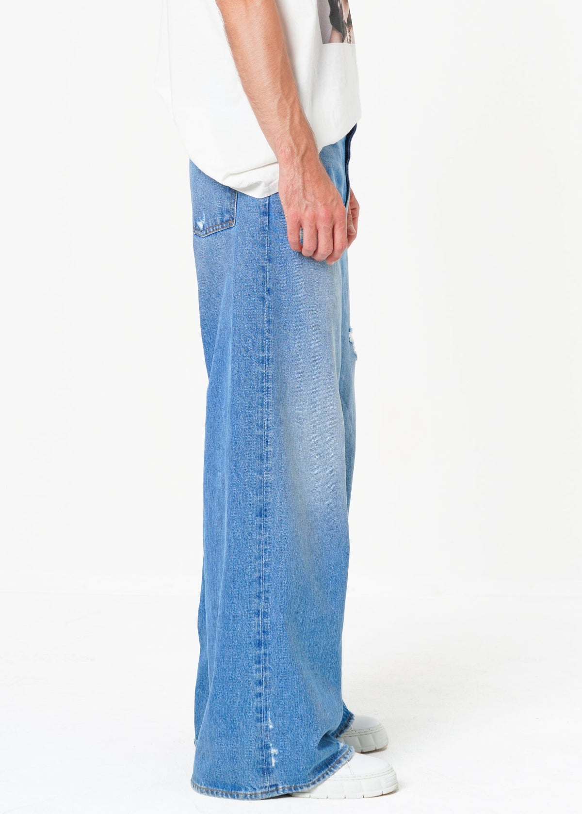 Men's Wide Leg Jeans